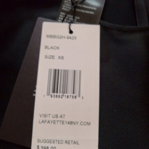 Lafayette 148 New York sleeveless blouses. - Picture 4 of 6